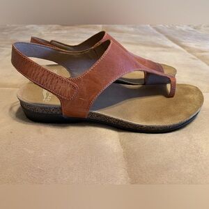 Dansko Reese Sandal